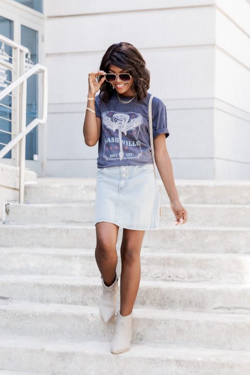 New 🥰 Pink Lily Nashville Music City Midnight Navy Graphic Tee ⌛ -Tees Shop